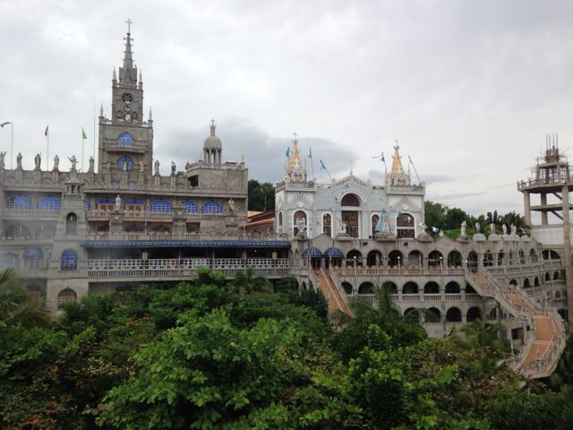【自宅警備員海外留学企画inフィリピン・セブ】第１９話　ジョブチェンジのためリアル・ダーマ神殿へ行ってみたらすごい聖地だった